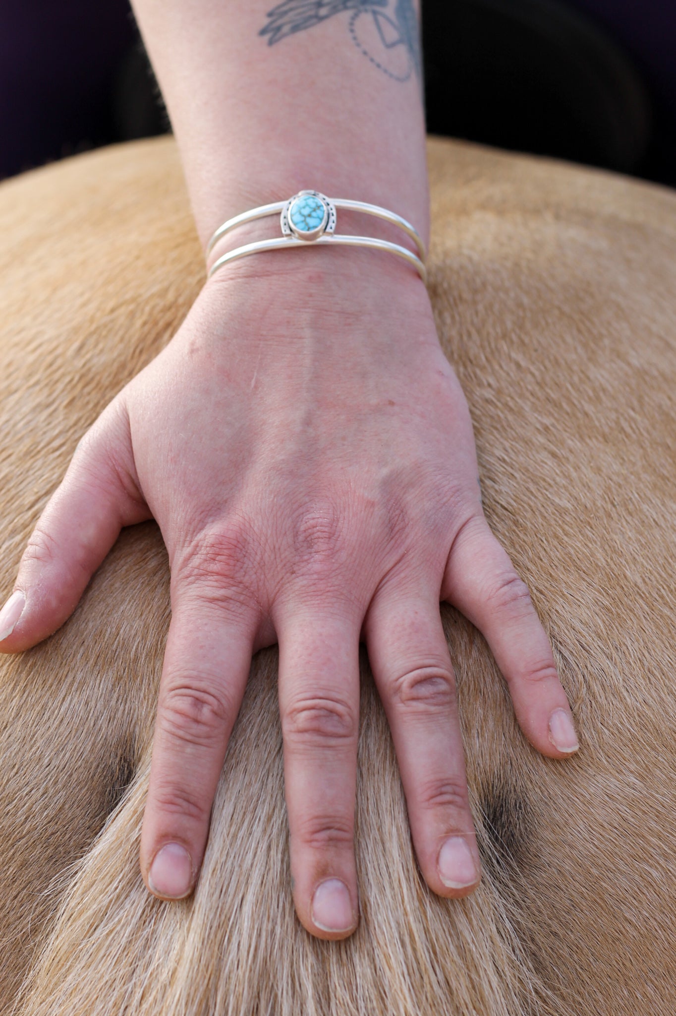 Horse Shoe Stone Cuff